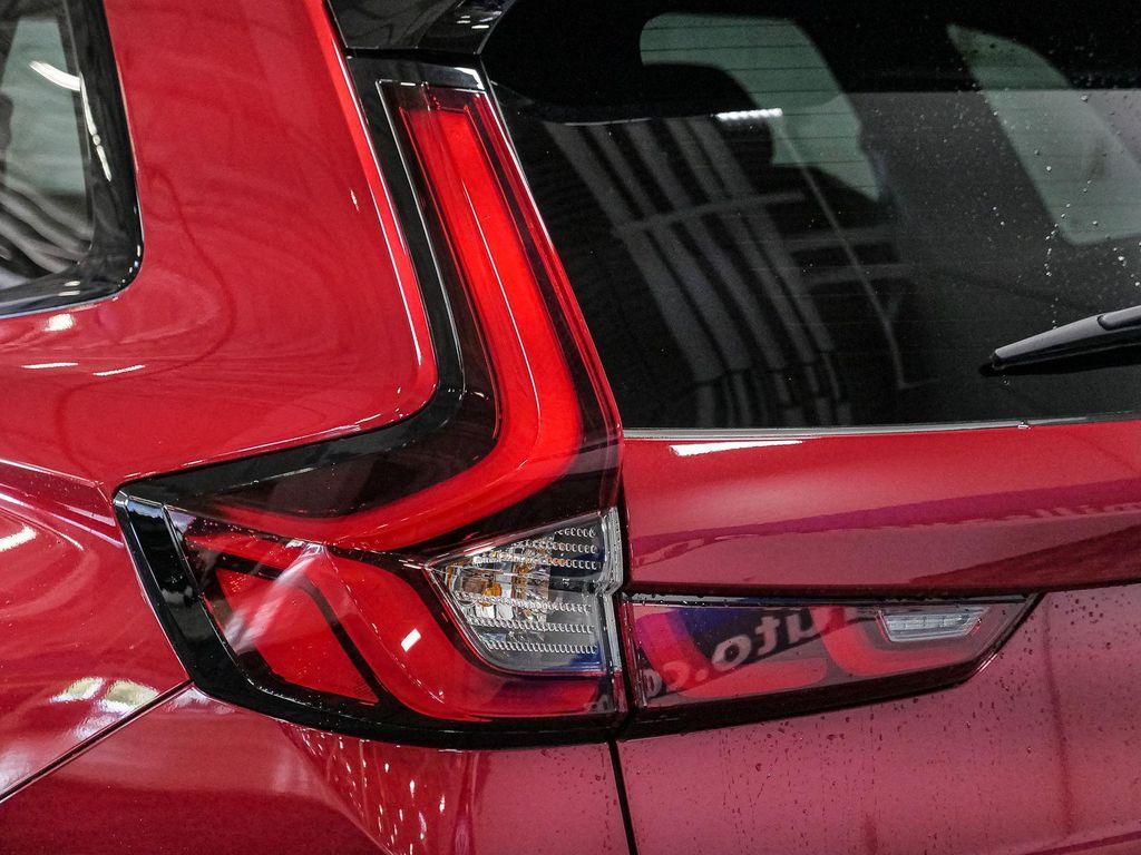 new 2026 Honda CR-V Hybrid car, priced at $40,650