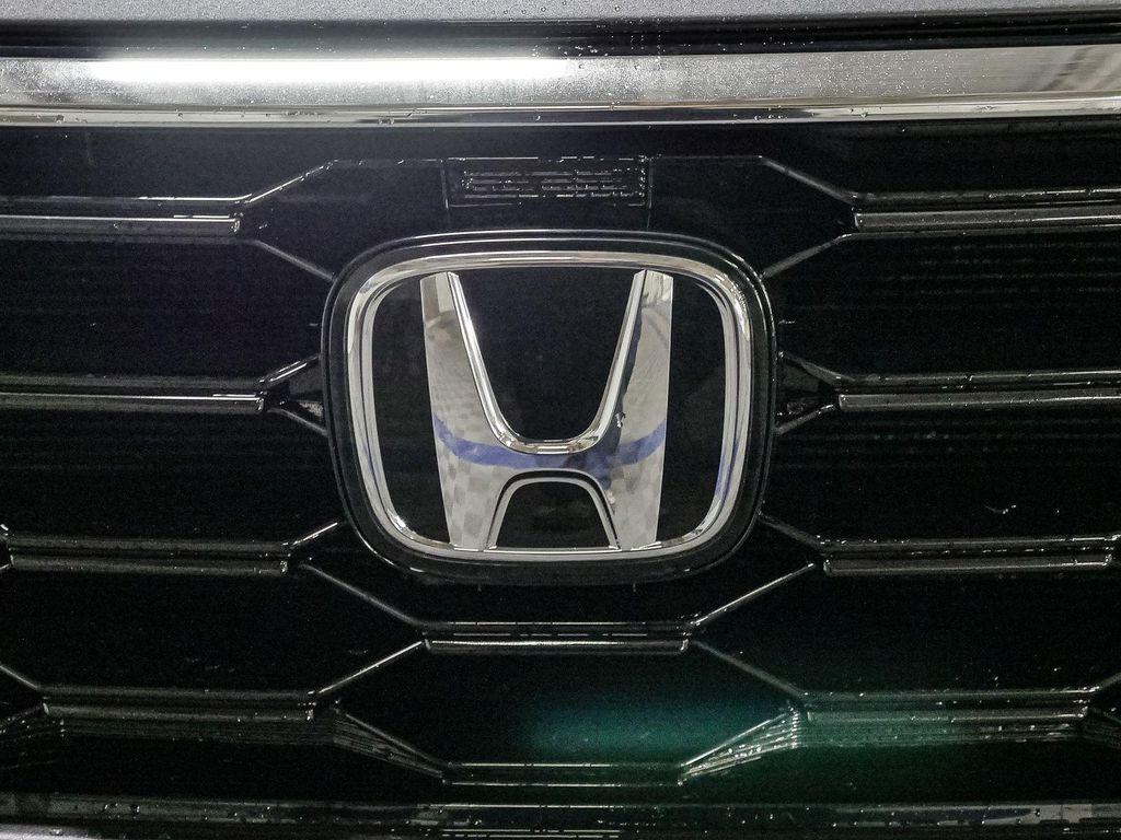 new 2025 Honda Pilot car, priced at $50,998
