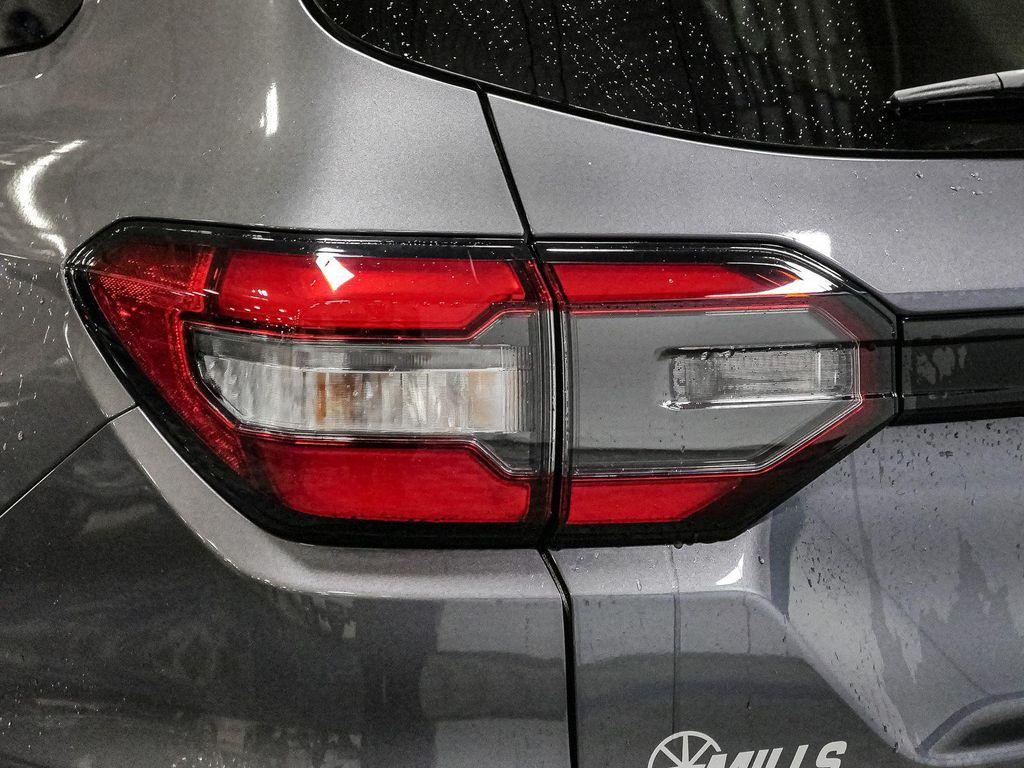 new 2025 Honda Pilot car, priced at $50,998