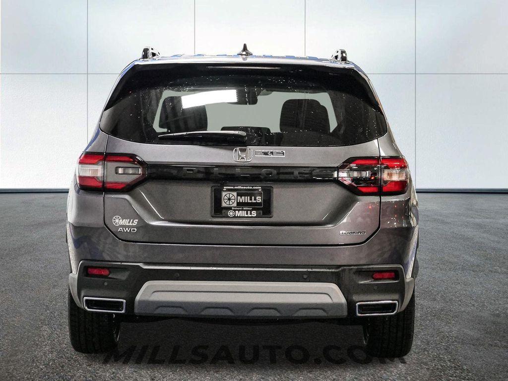 new 2025 Honda Pilot car, priced at $50,998