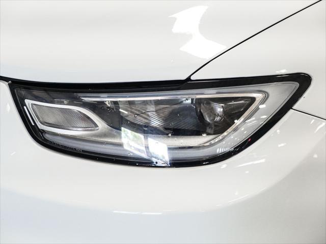 used 2023 Chrysler Pacifica car, priced at $27,696