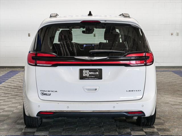 used 2023 Chrysler Pacifica car, priced at $27,696