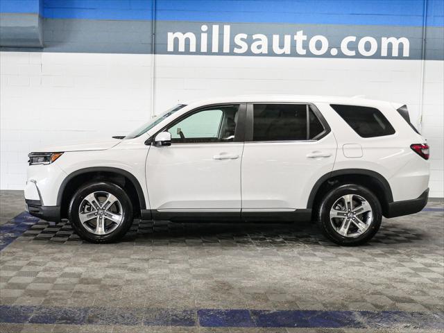 new 2025 Honda Pilot car, priced at $47,505