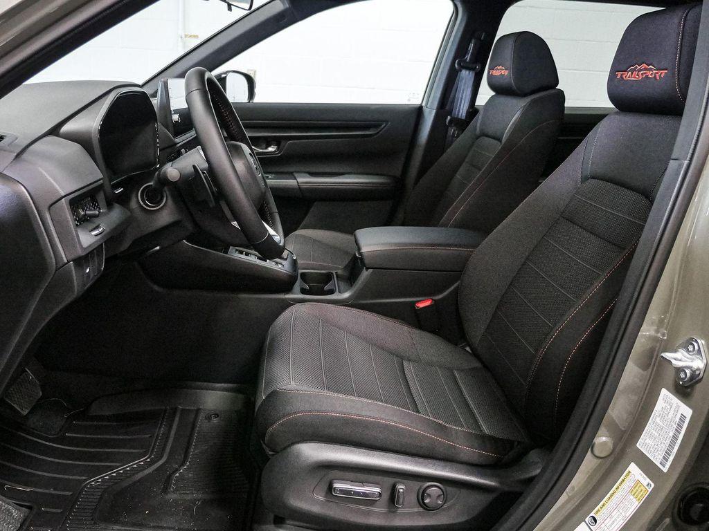 new 2026 Honda CR-V Hybrid car, priced at $41,297