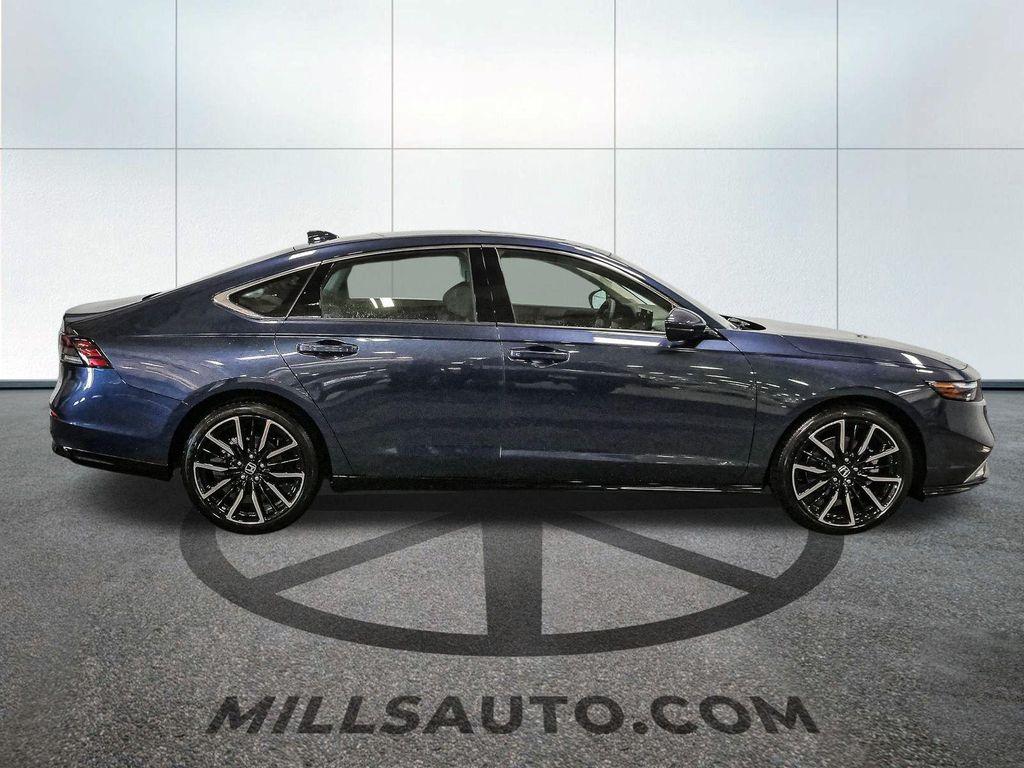 new 2025 Honda Accord Hybrid car, priced at $37,650