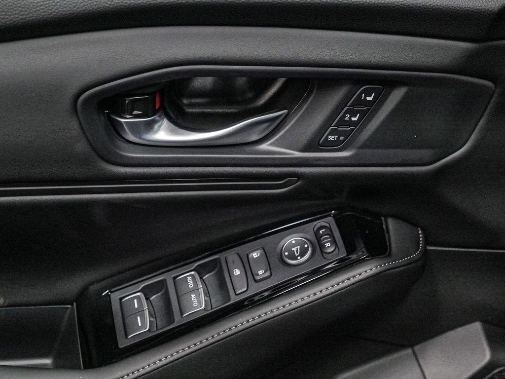 new 2025 Honda Accord Hybrid car, priced at $37,650