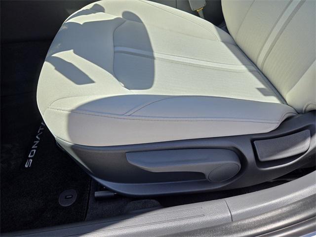 new 2025 Hyundai Sonata car, priced at $27,980