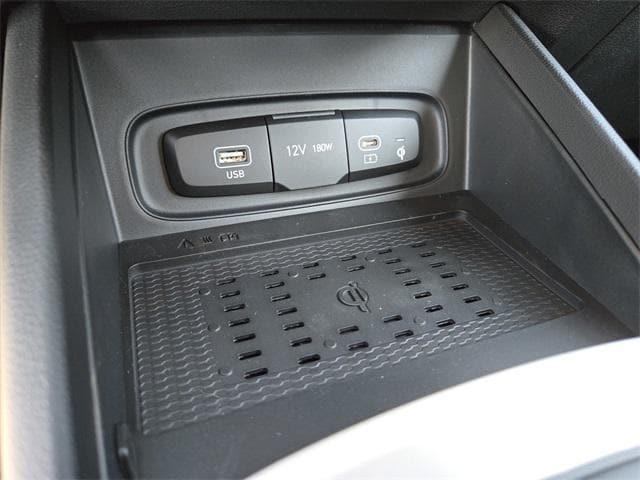 new 2025 Hyundai Venue car, priced at $24,725