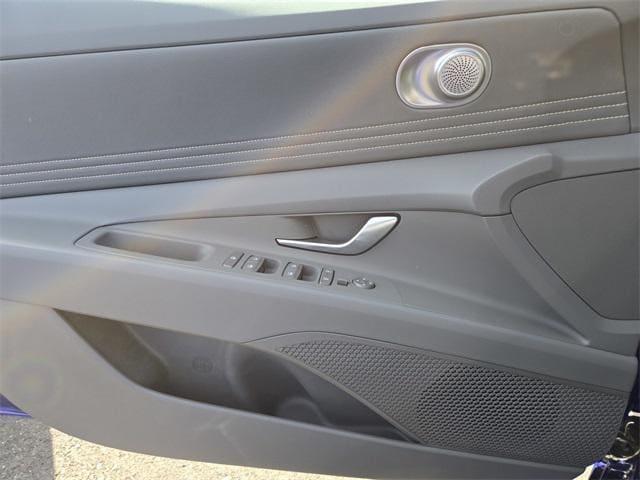 new 2025 Hyundai ELANTRA HEV car, priced at $27,705