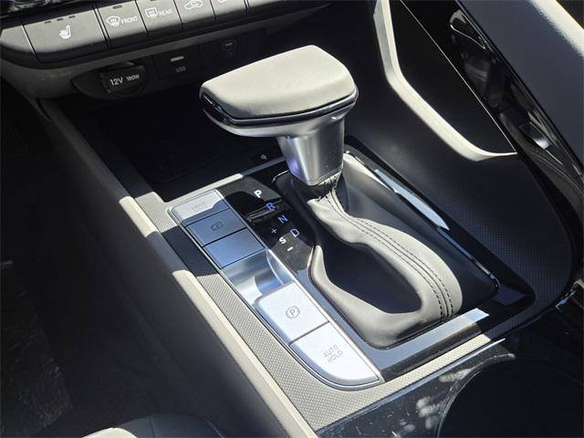 new 2025 Hyundai Elantra car, priced at $26,400