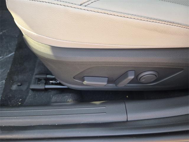 new 2025 Hyundai Sonata Hybrid car, priced at $38,025