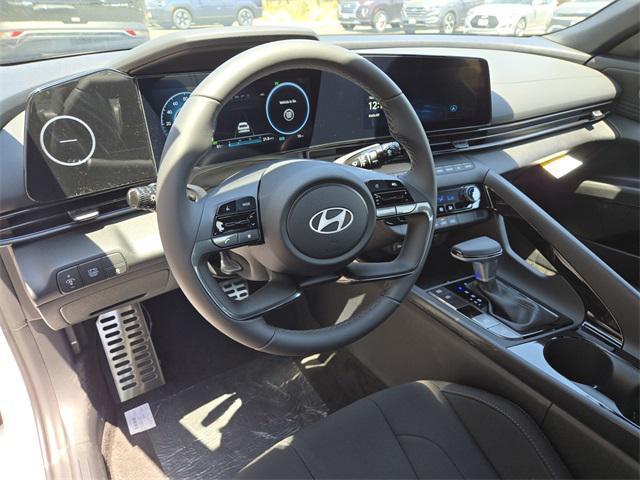new 2025 Hyundai ELANTRA HEV car, priced at $28,195