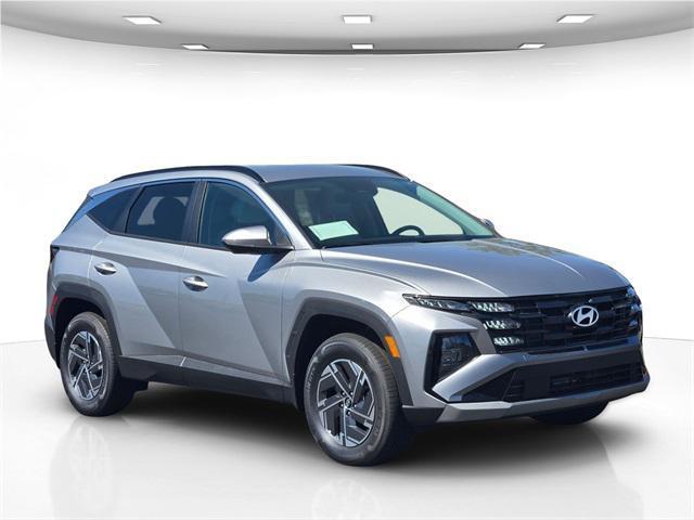 new 2025 Hyundai TUCSON Hybrid car, priced at $35,100