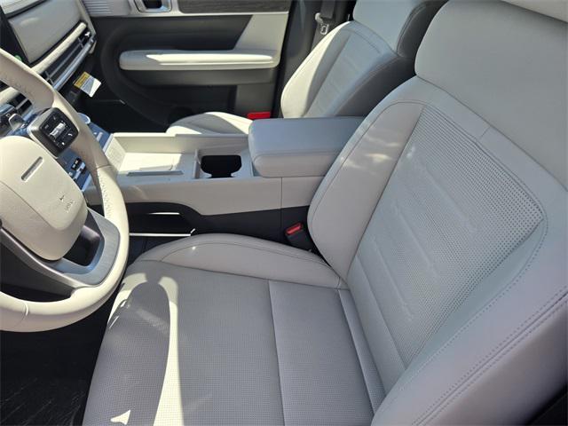 new 2025 Hyundai SANTA FE HEV car, priced at $45,510