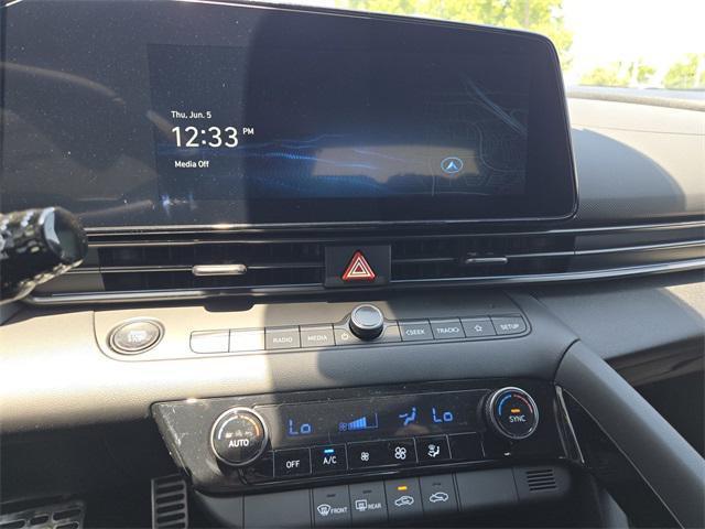 new 2025 Hyundai ELANTRA HEV car, priced at $27,710