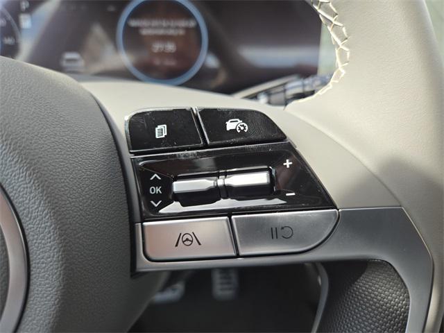 new 2025 Hyundai ELANTRA HEV car, priced at $27,705