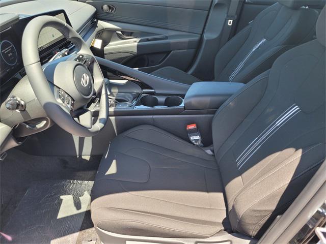 new 2025 Hyundai ELANTRA HEV car, priced at $27,695