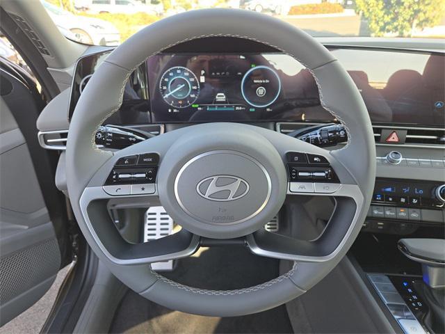 new 2025 Hyundai ELANTRA HEV car, priced at $27,705