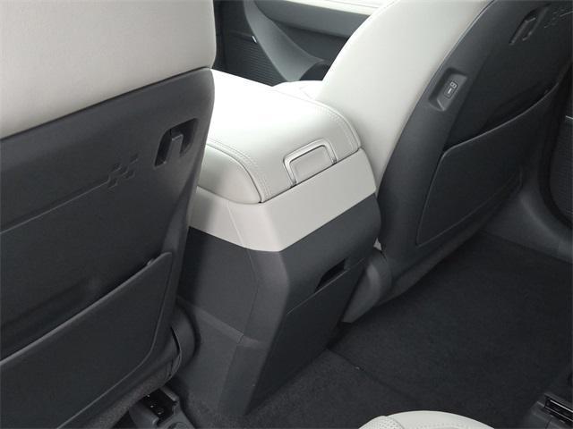 new 2026 Hyundai SANTA FE HEV car