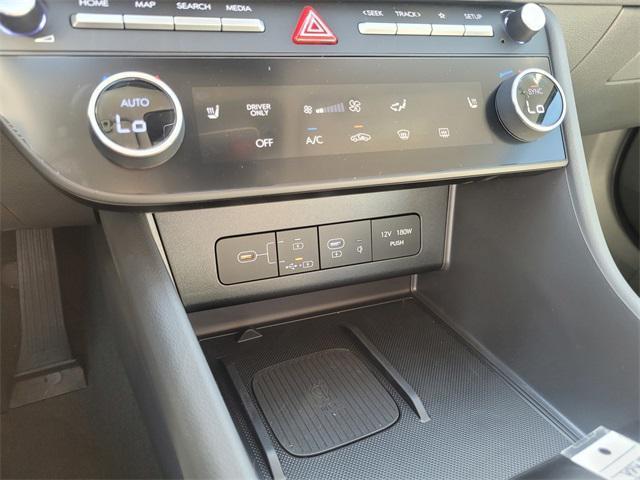 new 2025 Hyundai Sonata Hybrid car, priced at $31,345