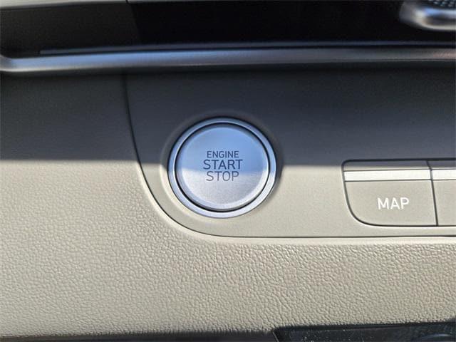 new 2025 Hyundai Elantra car, priced at $27,120