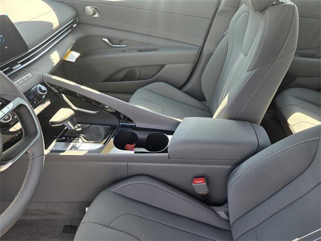 new 2025 Hyundai Elantra car, priced at $27,120