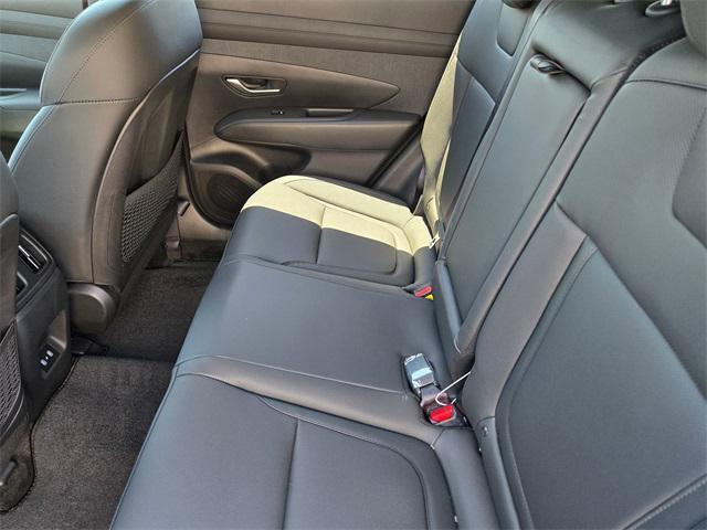 new 2025 Hyundai TUCSON Hybrid car, priced at $37,840