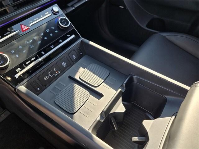 used 2025 Hyundai Santa Fe car, priced at $41,494