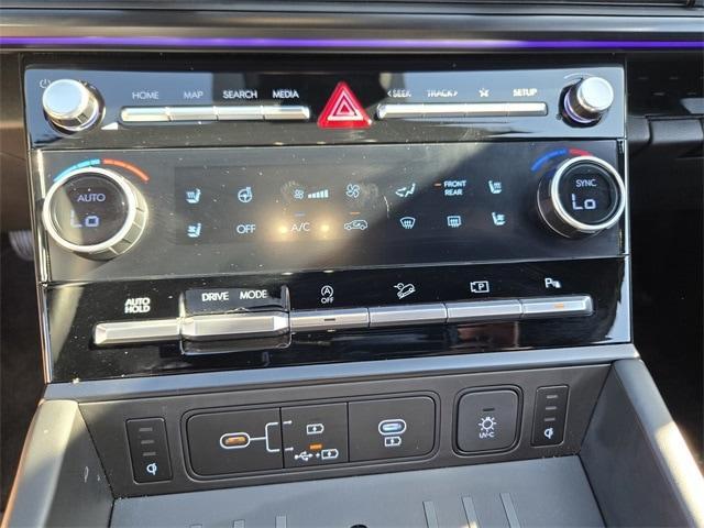 used 2025 Hyundai Santa Fe car, priced at $41,494
