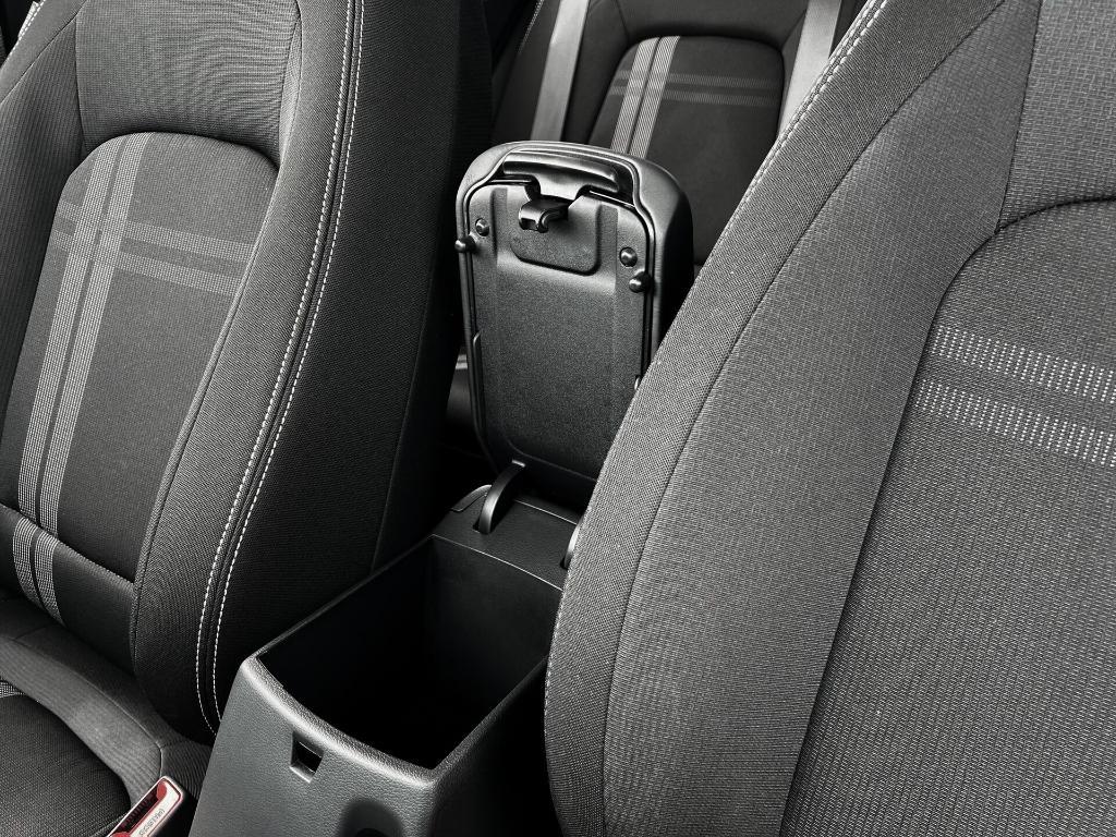 new 2025 Hyundai Venue car, priced at $23,570