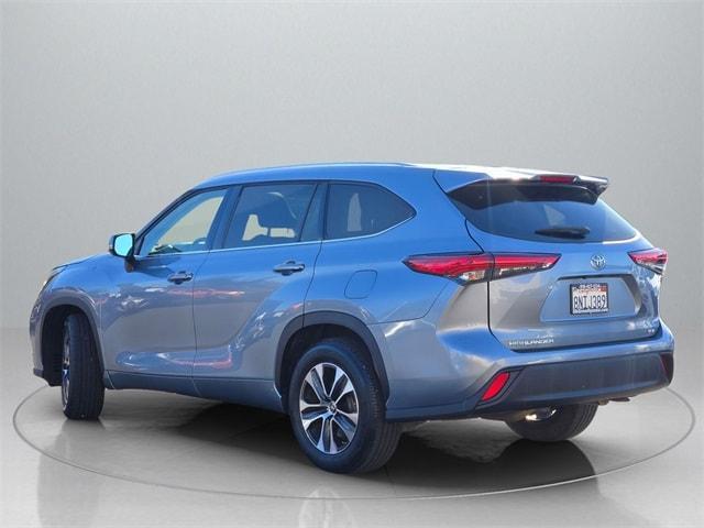 used 2020 Toyota Highlander car, priced at $23,993
