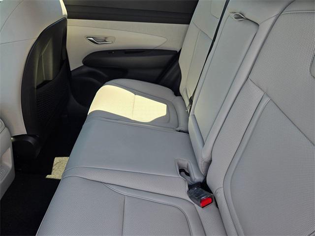 new 2025 Hyundai TUCSON Hybrid car, priced at $38,270