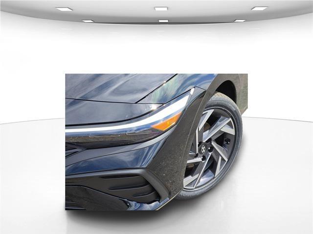 new 2025 Hyundai ELANTRA HEV car, priced at $27,590