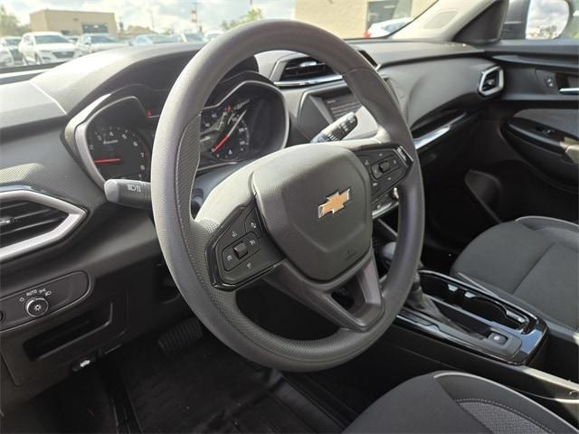 used 2023 Chevrolet TrailBlazer car, priced at $20,792