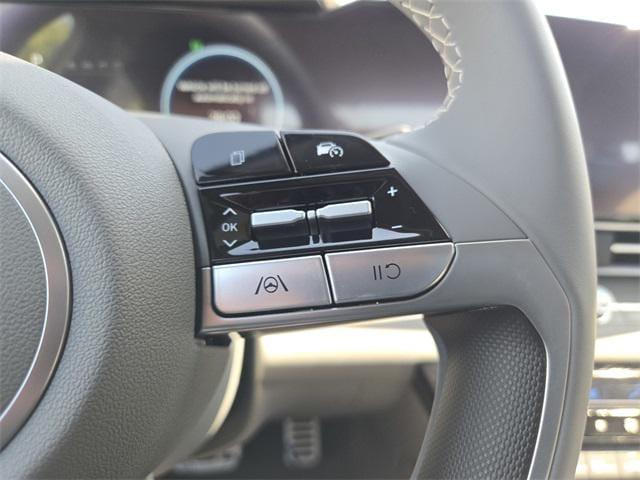 new 2025 Hyundai ELANTRA HEV car, priced at $28,090
