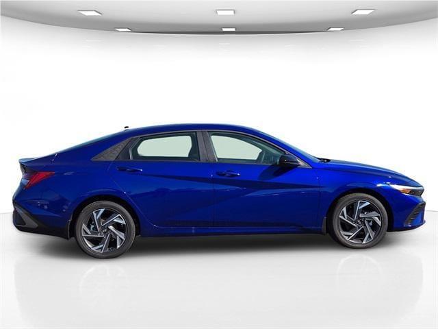 new 2025 Hyundai ELANTRA HEV car, priced at $27,590
