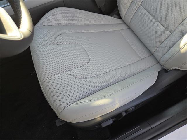 new 2025 Hyundai Elantra car, priced at $27,840