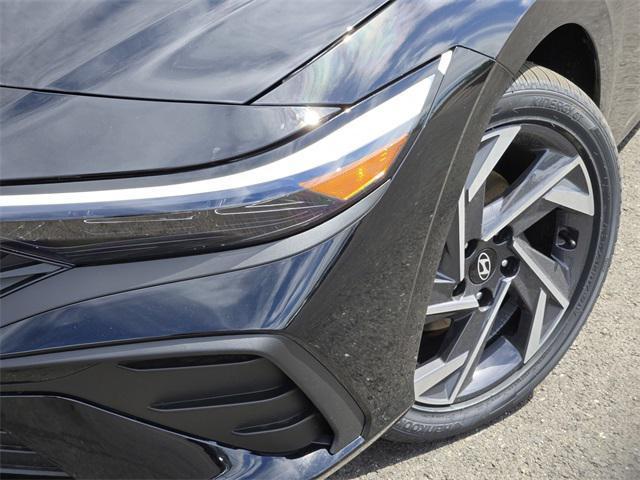 new 2025 Hyundai ELANTRA HEV car, priced at $27,590