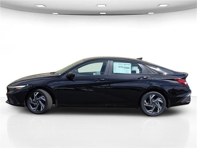 new 2025 Hyundai ELANTRA HEV car, priced at $27,590