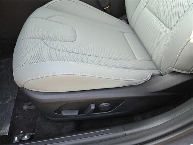 new 2025 Hyundai ELANTRA HEV car, priced at $30,060