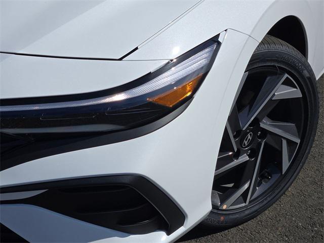 new 2025 Hyundai ELANTRA HEV car, priced at $28,090