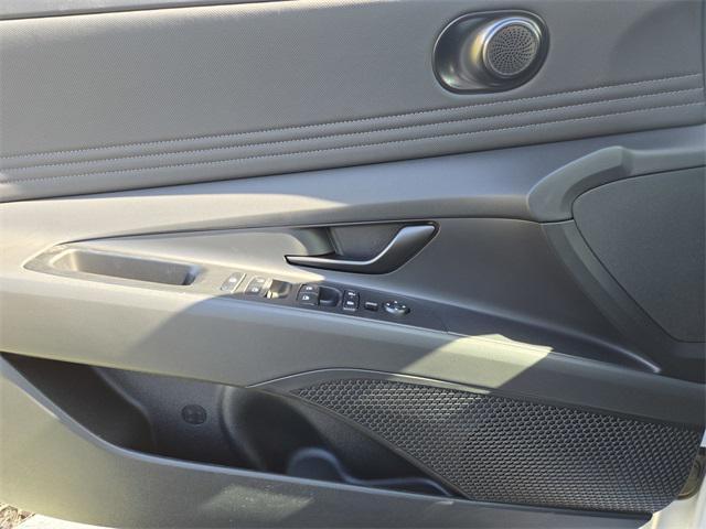 new 2025 Hyundai ELANTRA HEV car, priced at $28,090