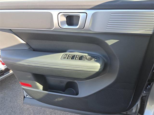 new 2026 Hyundai SANTA FE HEV car