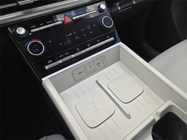 used 2025 Hyundai Santa Fe car, priced at $31,893