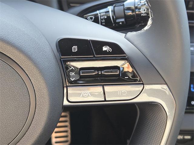 new 2025 Hyundai ELANTRA HEV car, priced at $27,710