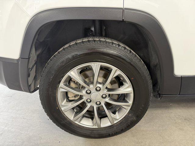 used 2021 Jeep Cherokee car, priced at $16,800