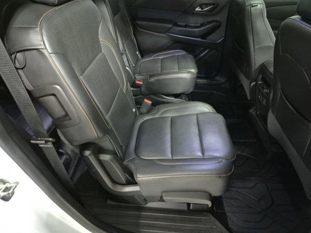 used 2019 Chevrolet Traverse car, priced at $21,887