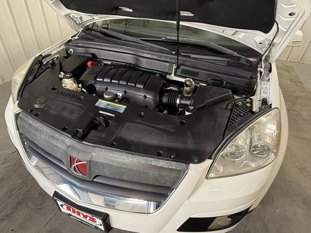 used 2010 Saturn Outlook car, priced at $3,295
