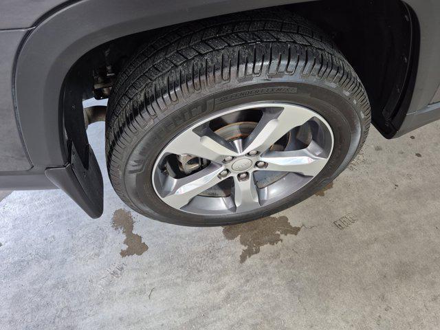 used 2022 Jeep Grand Cherokee L car, priced at $26,990