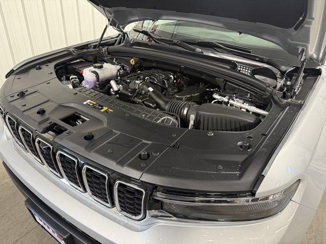 new 2025 Jeep Grand Cherokee L car, priced at $50,990